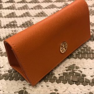 Tory Burch Sunglasses Case!